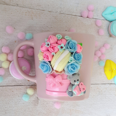 Чаша за рожден ден с мече и цветя