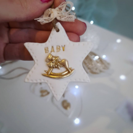 Играчка за елха звезда с конче  Играчка за елха звезда с конче
