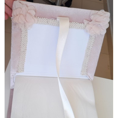 Плюшен албум с кукла Плюшен албум с кукла