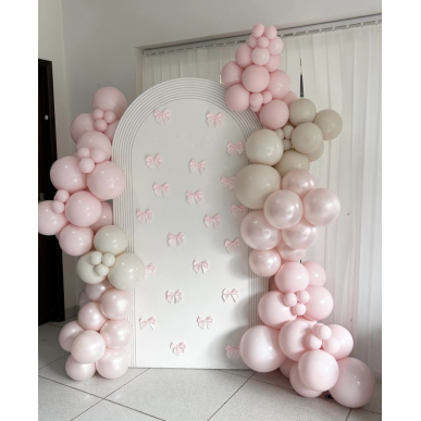 Украса с балони 19