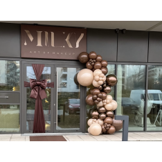 Украса за откриване на магазин 