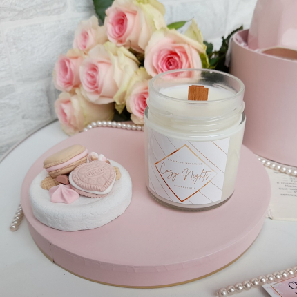Ароматна соева свещ с декорация "Cozy nights"