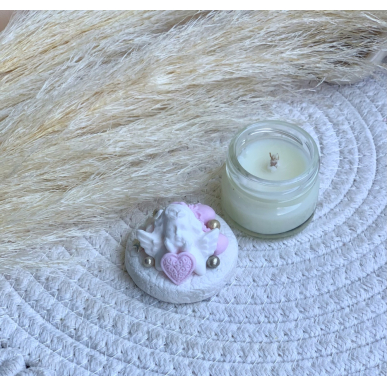 Подаръци за гости свещ с ангелче Подаръци за гости свещ с ангелче