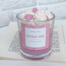 Ароматна соева свещ със сметана "Birthday cake"