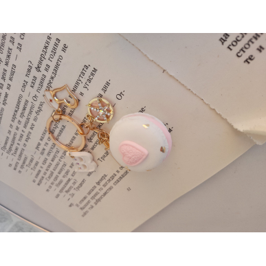 Ключодържател за медицинска сестра с буква 