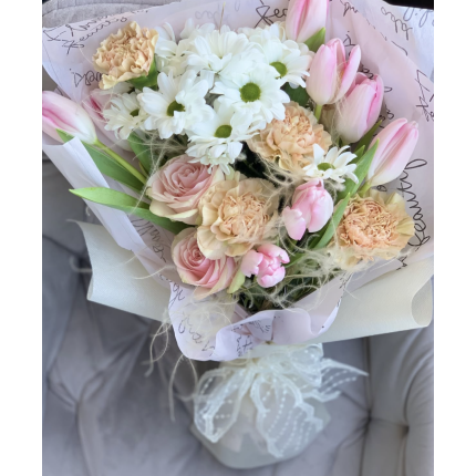 Букет Blooming garden