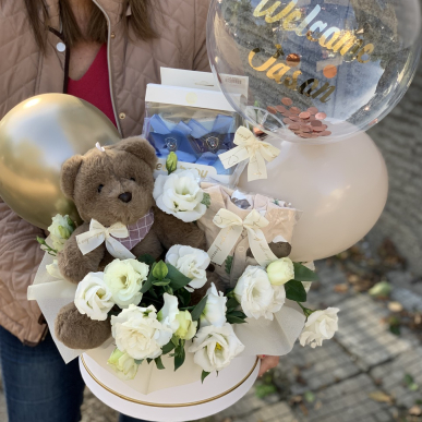 Кутия с мече и балони за момче