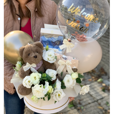 Кутия с мече и балони за момче