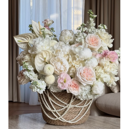 Кошница с цветя Goddess