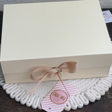 Подаръчна кутия 9