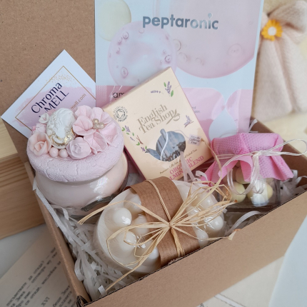 Подаръчен сет с масажен сапун и ароматна свещ