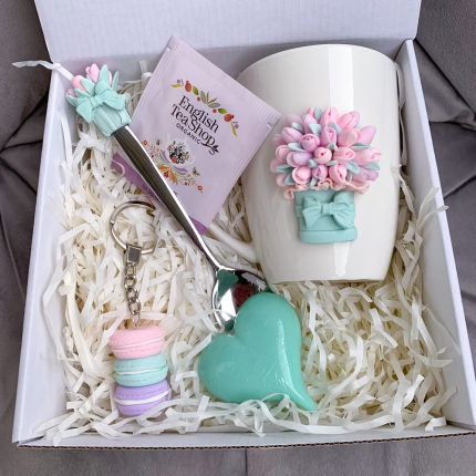 Подаръчна кутия "Tulip love"